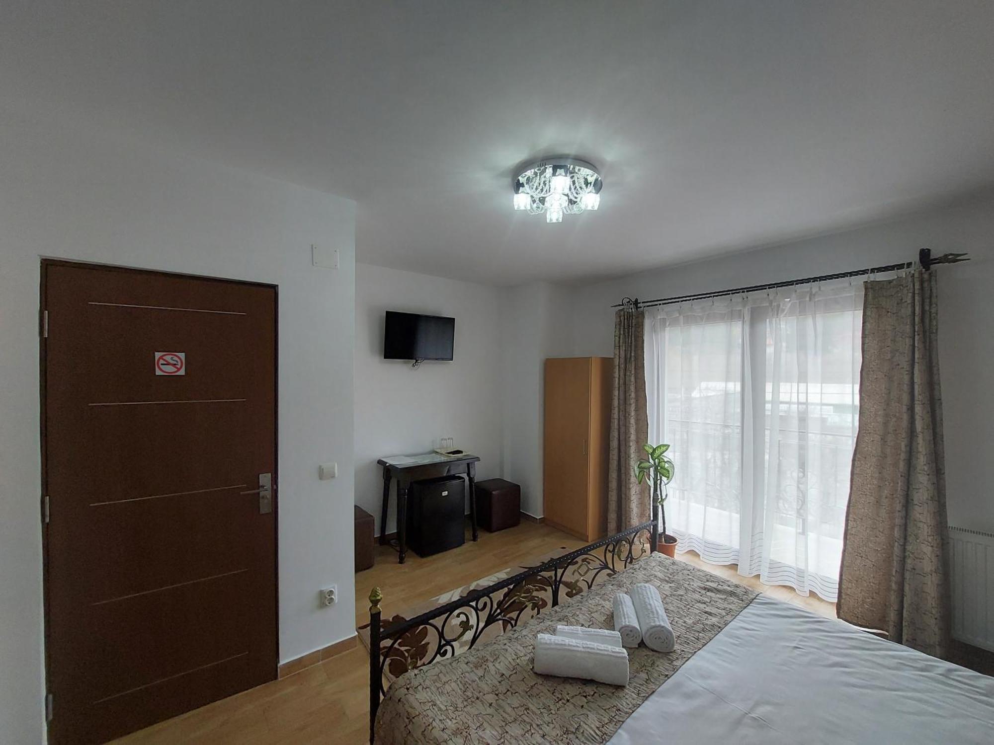 Guest house Fulg De Nea
